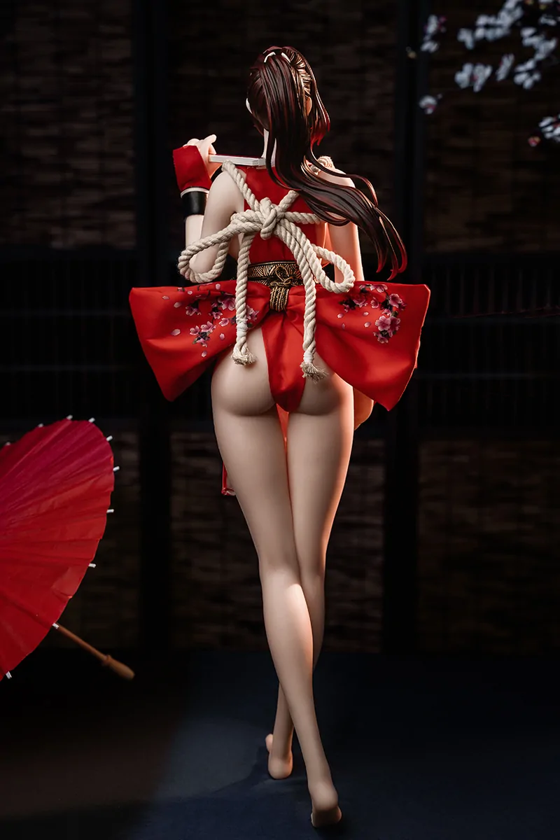 Mai Shiranui character figure 4